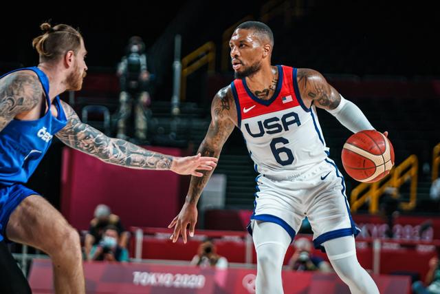 赛前国王杯焦点战，托特纳姆迎来里程碑，引发热议，轮换策略成焦点(国王杯有没有加时赛)